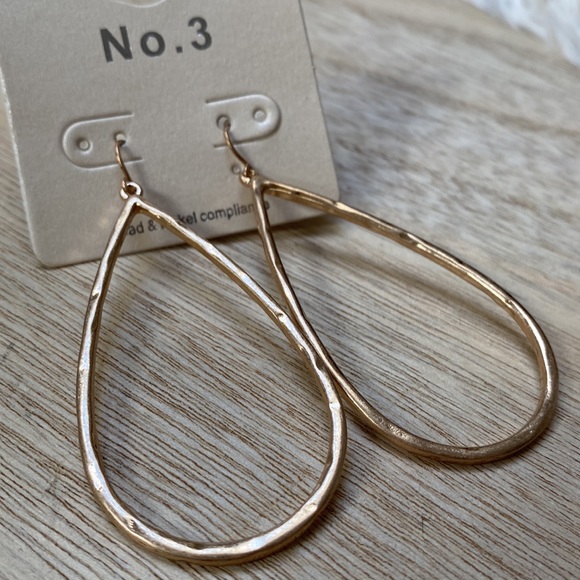 No. 3 Open Teardrop Earrings 💗 Gold - Picture 9 of 10